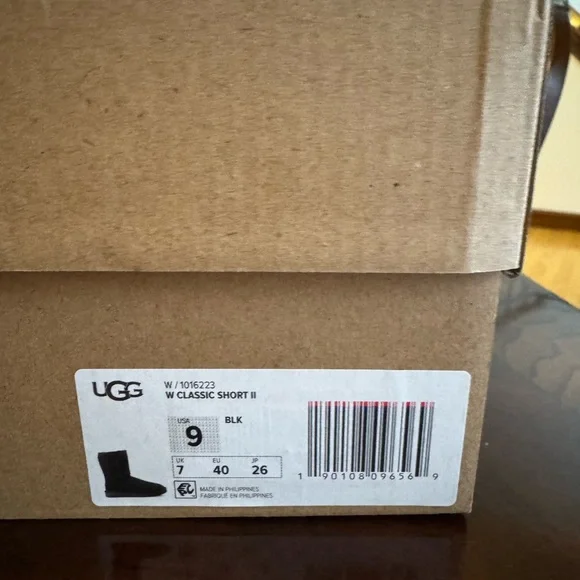 UGG Classic Black Boots - Picture 8 of 9